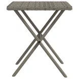 2 db szürke polyrattan napozóágy asztallal