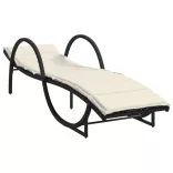 fekete polyrattan napozóágy párnával 60 x 199 x 42 cm
