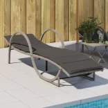 világosszürke polyrattan napozóágy párnával 60x199x42 cm