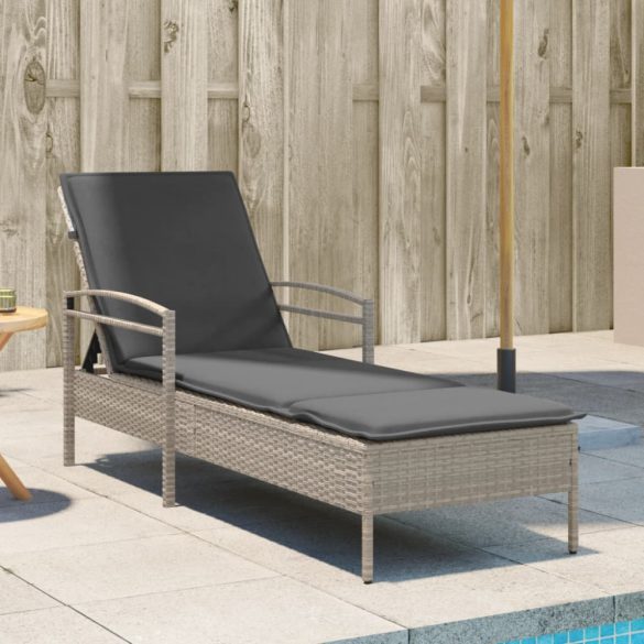 világosszürke polyrattan napozóágy párnával 63x200x81 cm