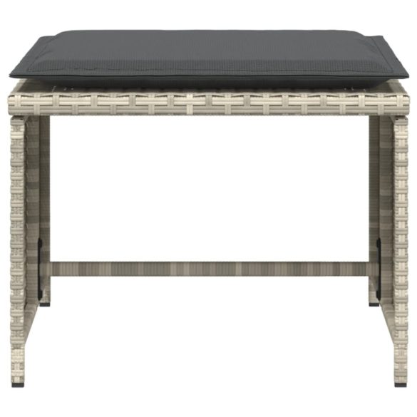 világosszürke polyrattan kerti szék lábtartóval