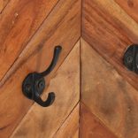 tömör akácfa és vas falra szerelhető ruhafogas 90 x 1 x 35 cm