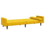 kétszemélyes sárga bársony kanapéágy két párnával