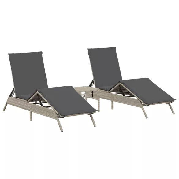 2 db világosszürke polyrattan napozóágy asztallal