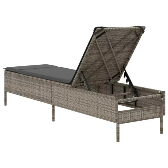 szürke polyrattan napozóágy párnával