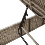világosszürke polyrattan napozóágy párnával