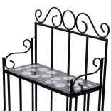 Fekete-fehér mozaikmintás növénytartó állvány