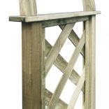 zöld impregnált fenyőfa rácsos boltív