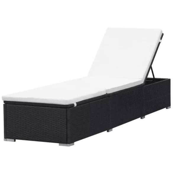 fekete polyrattan napozóágy párnával