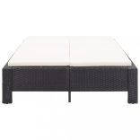 fekete polyrattan kétszemélyes napozóágy párnával