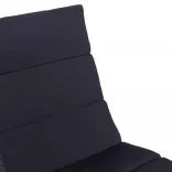 fekete polyrattan napozóágy párnával