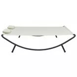 krémszínű szövet kültéri napozóágy