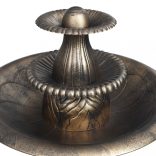 bronzszínű műanyag madárfürdető szökőkúttal 50 x 91 cm