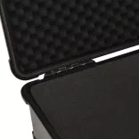 fekete PP kerekes repülős tok 58 x 45 x 27 cm