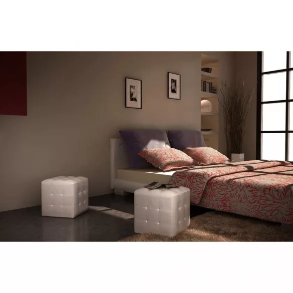 fehér kocka alakú zsámoly