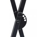 fekete dupla merevítésű billentyűzetállvány és szék