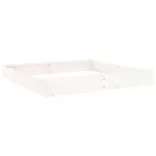 fehér négyszög alakú tömör fenyőfa homokozó ülésekkel