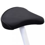 fekete szíjhajtású szobakerékpár