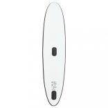 fekete és fehér felfújható SUP-deszka vitorlaszettel